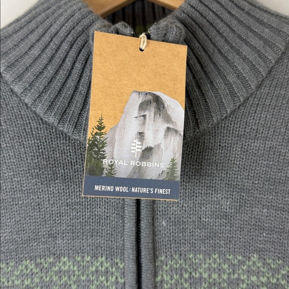Royal Robbins Olive and Charcoal Zip-Up Merino Wool Sweater NWT - Picture 3 of 11